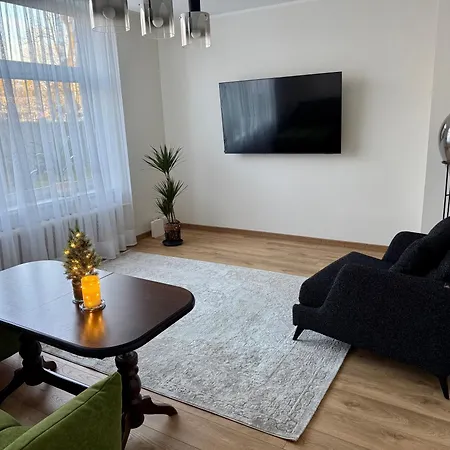 Family 70 M2 With Free Parking & Private Entrance * Друскининкай